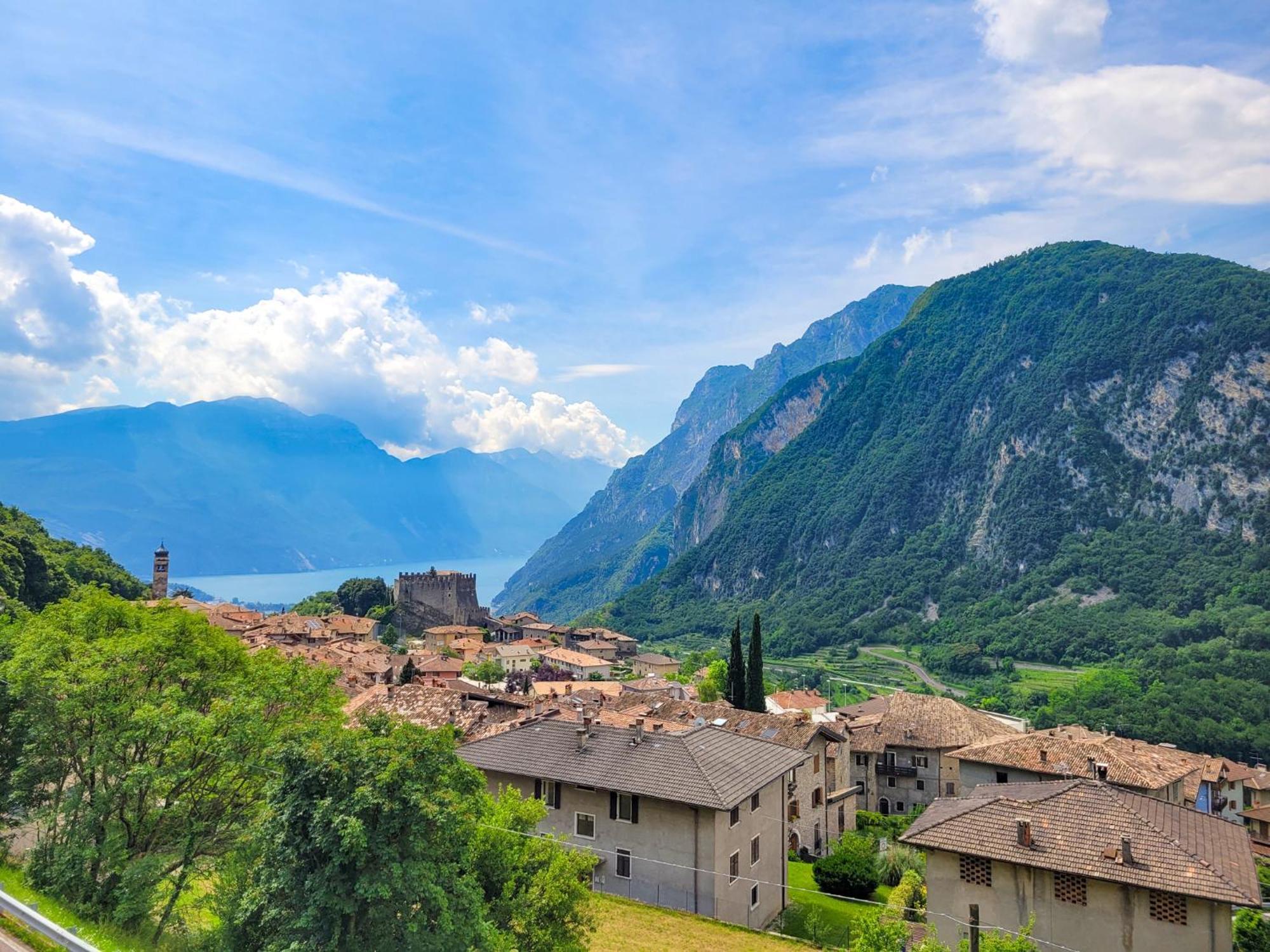 Infinity View Garda Lake Tenno Buitenkant foto