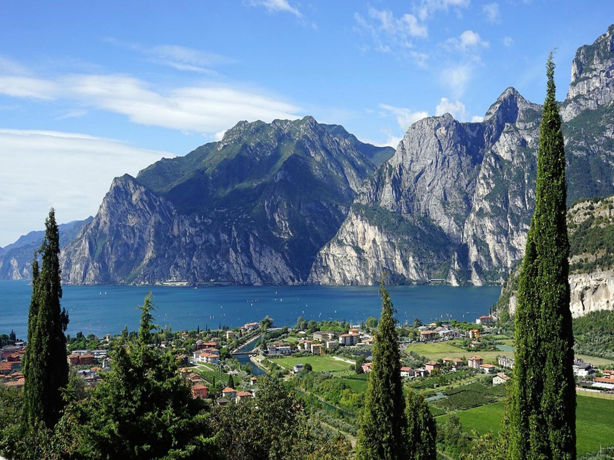 Infinity View Garda Lake Tenno Buitenkant foto