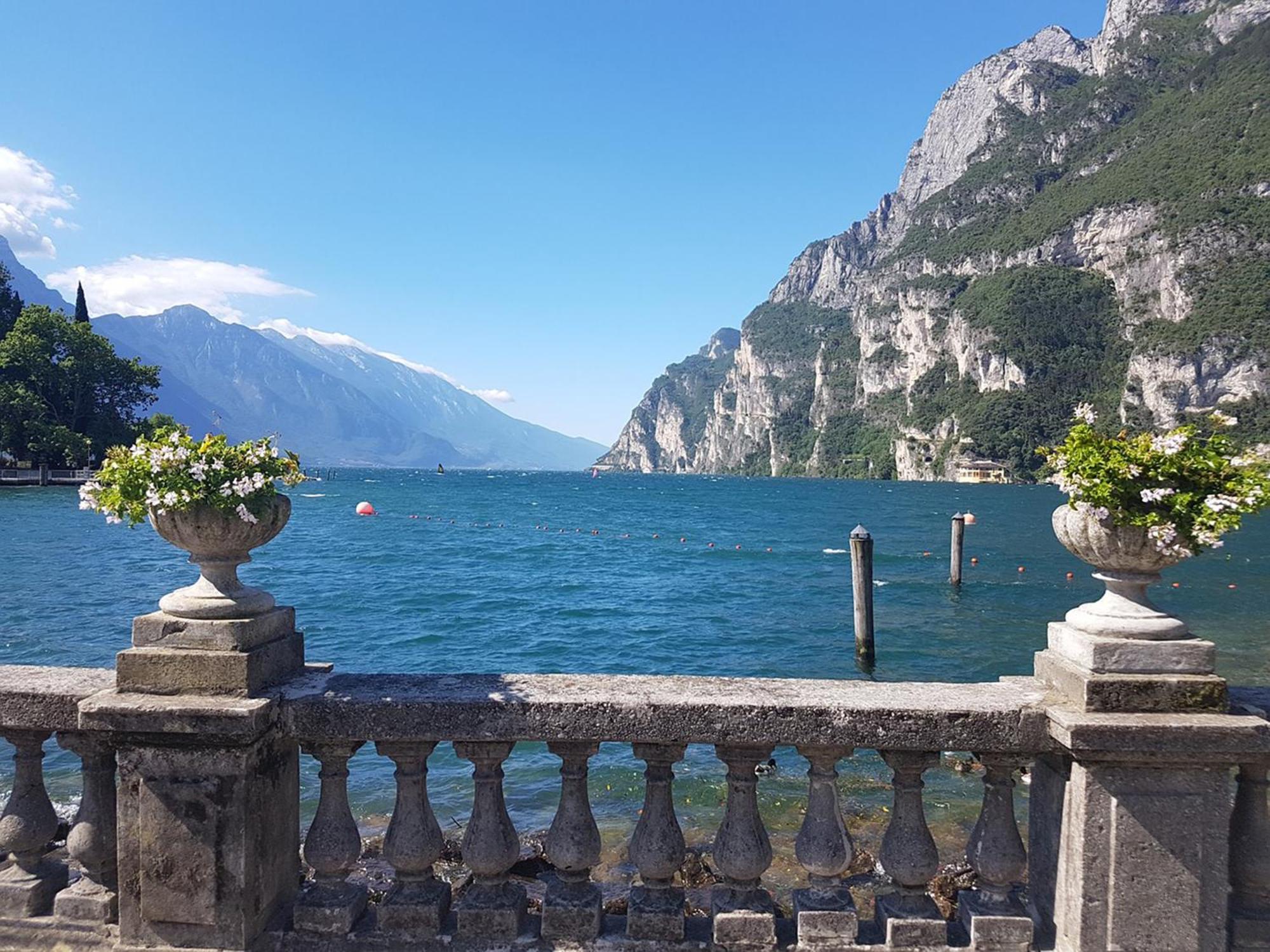 Infinity View Garda Lake Tenno Buitenkant foto
